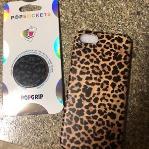 iPhone 7/8 case and pop socket